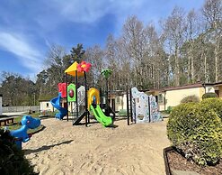 A Cozy House Near the Sea, Lazy