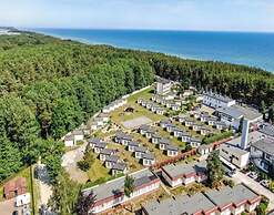 A Cozy House Near the Sea, Lazy