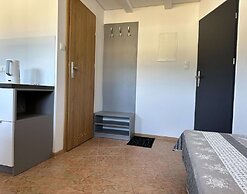 A Cozy House Near the Sea, Lazy