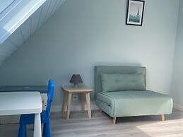 Holiday Home With Whirlpool in Plouarzel