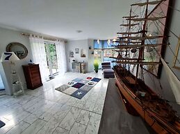 Charming House Villa in Bojendorf