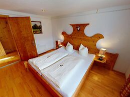 Oberkuhnreit Holiday Flat in Neukirchen