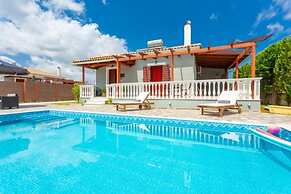 Villa Mansion With Private Pool