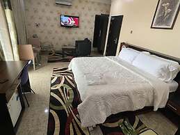 Prodis Hotel and Suites