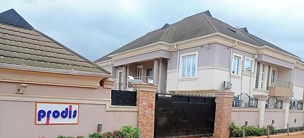 Prodis Hotel and Suites