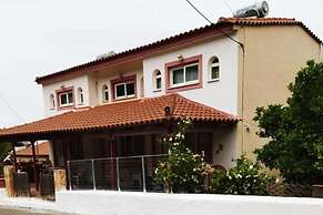 Yiannis Maizonette Ancient Olympia