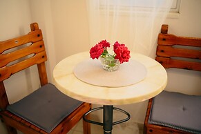 Yiannis Maizonette Ancient Olympia