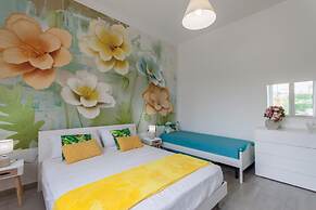 Villa Salemi With Pool