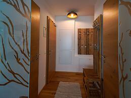 Kitzbuhel Alpine Lodge With Sauna