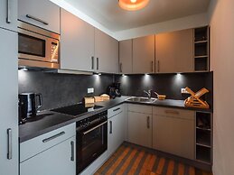 Kitzbuhel Alpine Lodge With Sauna