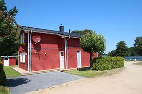 Ferienhaus Strandblick mit Sauna am Duemmer See