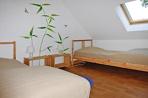 Pretty Flat With Roof Terrace and Large Garden