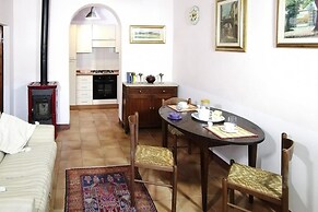 Apartment in Sovicille With Heating