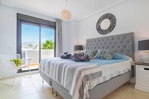 Sunset Golf Elegance