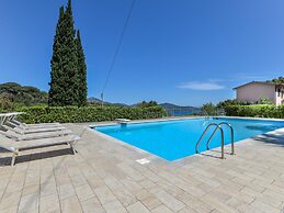 Apartment With Pool in Capoliveri