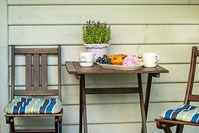 Storey Holiday House, Bobolin