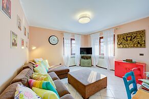 Casa Angiolina Lake Mountain View