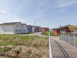 Exklusiv Eingerichtetes Ferienhaus in Strandnaehe