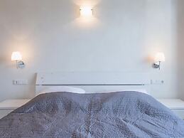 Exklusiv Eingerichtetes Ferienhaus in Strandnaehe