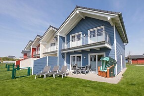 Exklusiv Eingerichtetes Ferienhaus in Strandnahe