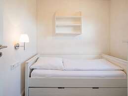 Exklusiv Eingerichtetes Ferienhaus in Strandnaehe