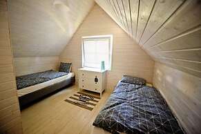 Modern Cottage for 5 People in Pobierowo