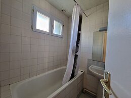 Holiday Home, Beg Meil