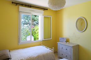 Cottage in Saint Germain sur Ay