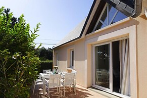Cottage in Saint Germain sur Ay