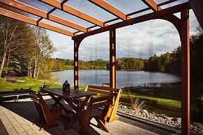 Holiday Home Directly at the Lake, Dabie