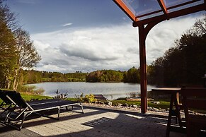 Holiday Home Directly at the Lake, Dabie