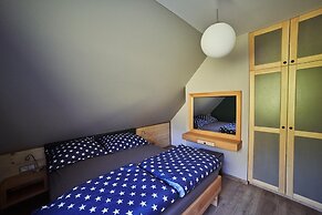 Holiday Home Directly at the Lake, Dabie