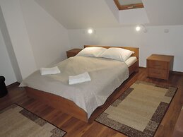 Cottage for Four Person Near Lake in Kolczewo