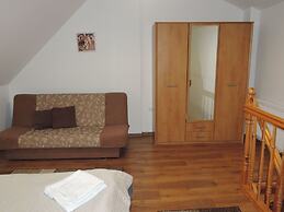 Cottage for Four Person Near Lake in Kolczewo