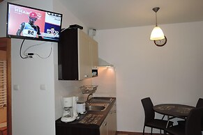 Cottage for Four Person Near Lake in Kolczewo