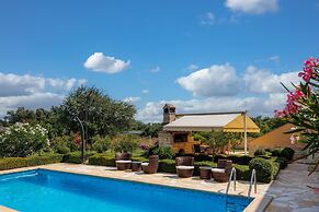 Pool Villa Divina in i an
