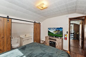 Mountain Escape #2187