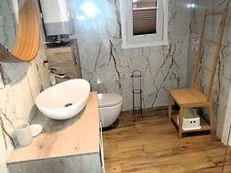 Comfortable Holiday Homes, Close to the sea