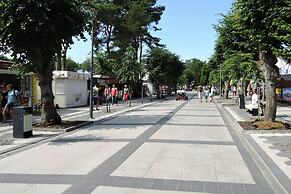 Comfortable Holiday Homes, Close to the sea