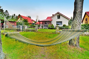 Spacious Cottage, Idyllic Right on the Lake, Spore