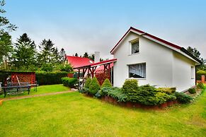 Spacious Cottage, Idyllic Right on the Lake, Spore
