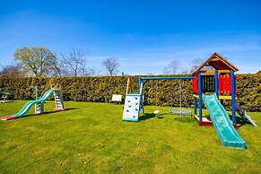 Holiday Center With Pool, Whirlpool, Lacko