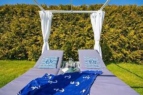 Holiday Center With Pool, Whirlpool, Lacko