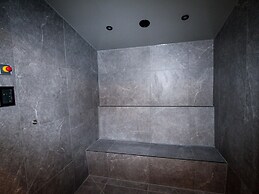 Luxury Chalet Pinzgauer Almhutte in Konigsleiten