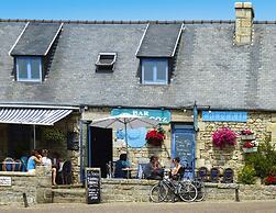 Holiday Home in a Quiet Location Near the Coast