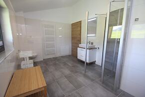 Chalet Max View mit Pool und Sauna