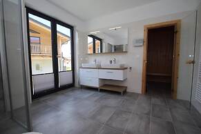 Chalet Max View mit Pool und Sauna