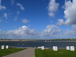 Attraktiver Bungalow in Warwerort an der Nordsee
