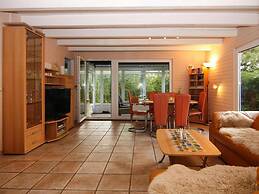 Attraktiver Bungalow in Warwerort an der Nordsee