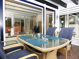 Attraktiver Bungalow in Warwerort an der Nordsee
